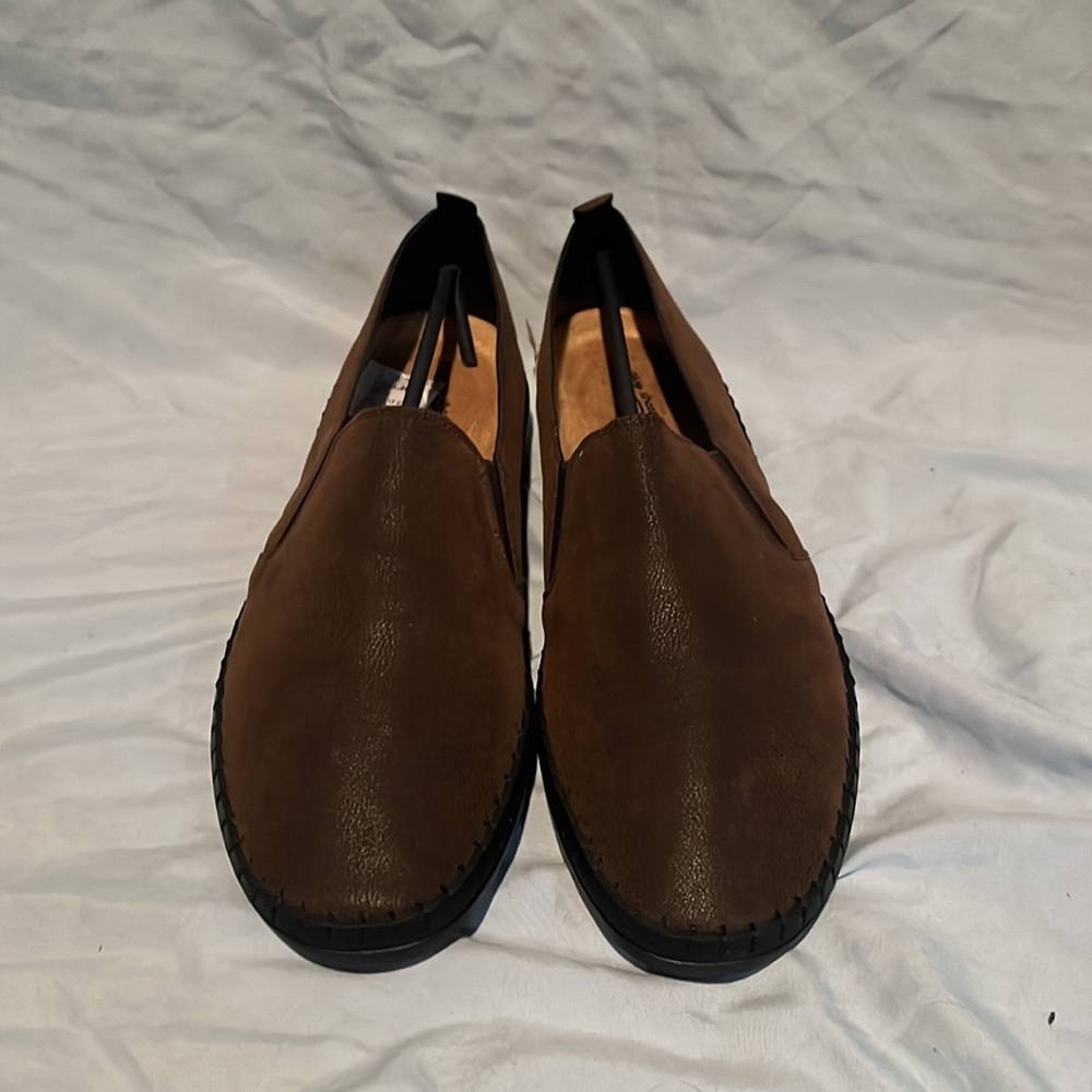 Easy Street Women's Narrow Width Fresh Perforated Slip On Shoes - Picture 2 of 4